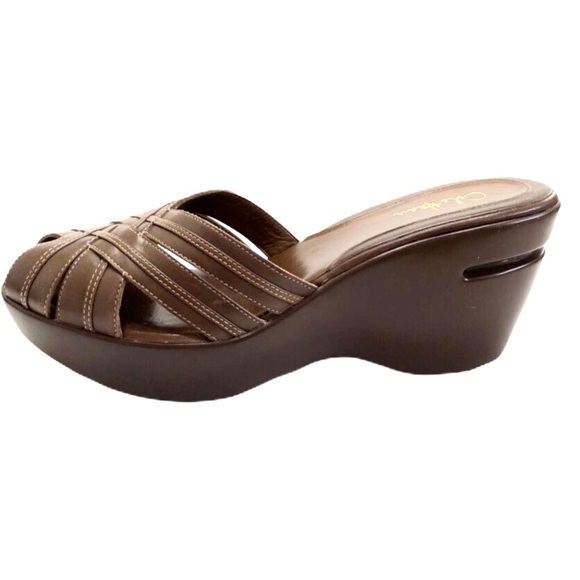 nike slippers brown